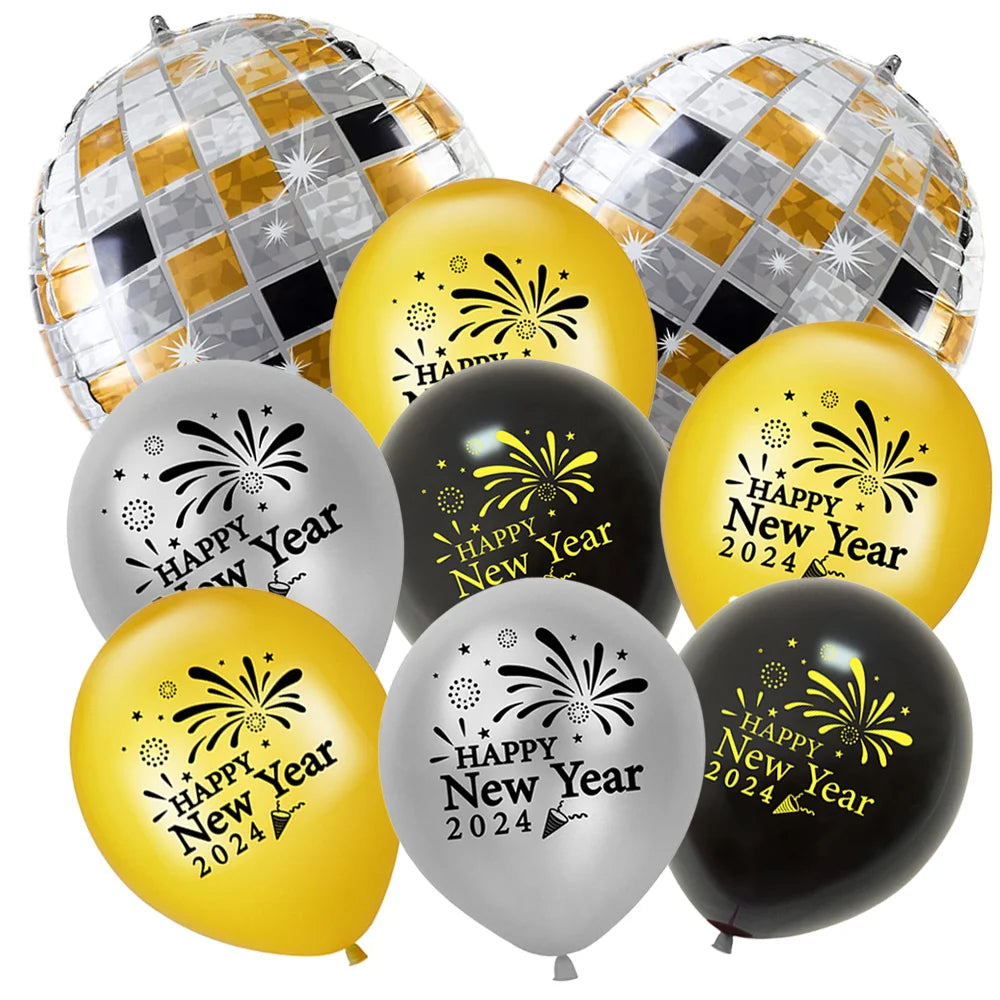 17 Pcs Happy New Year Latex Balloons 4D Black and Gold Disco Star Balloons for 2024 New Year's Eve Party Supplies Decorations