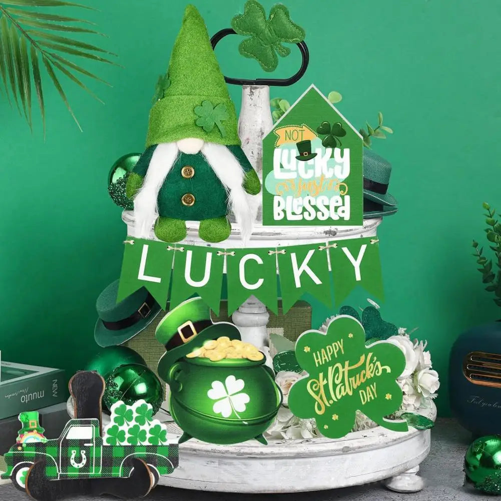 Exquisite Pattern Decor St Patricks Day Rustic Wood Green Lucky Grass Sign Gnome Doll Tray Ornament Irish Festival Party Counter