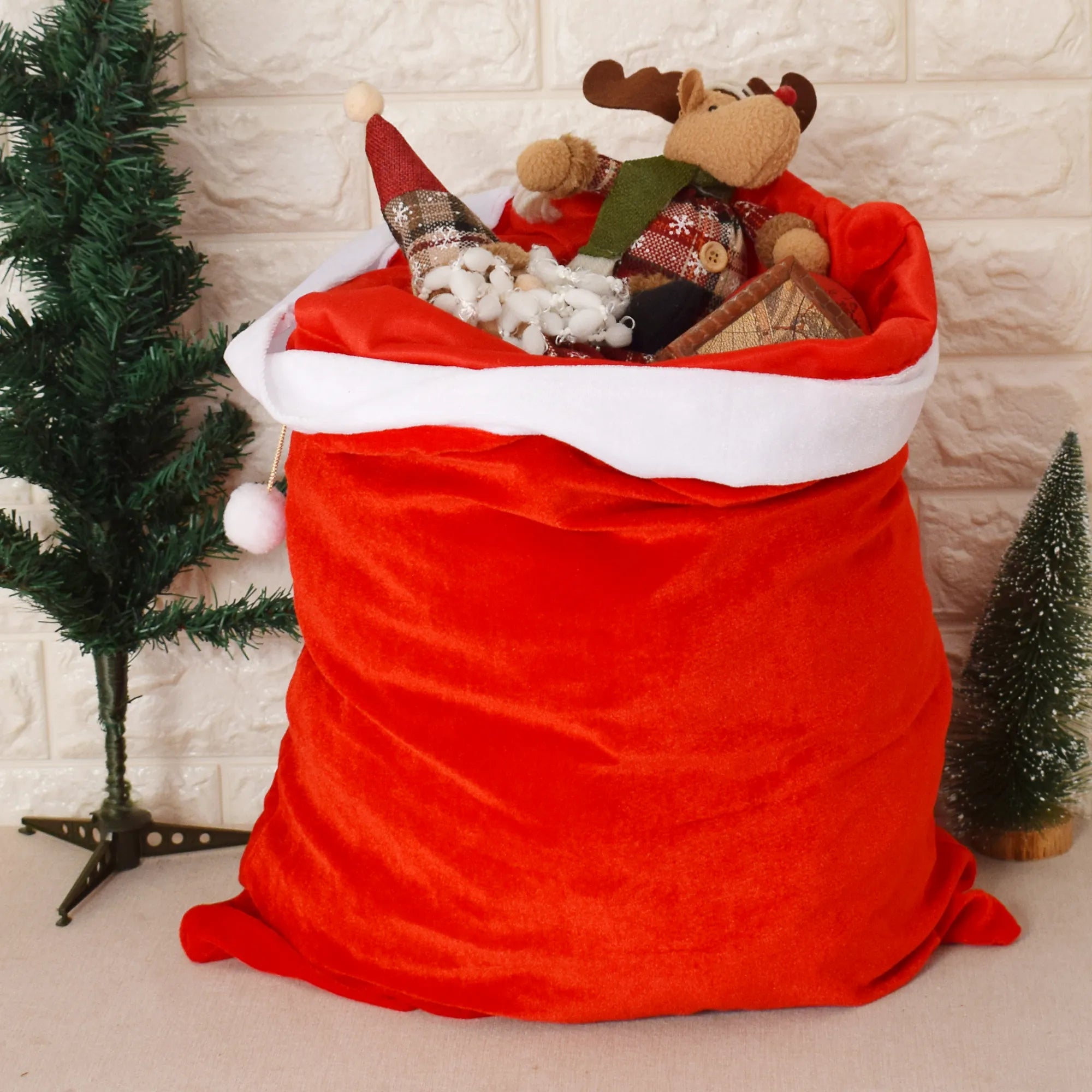 1Pcs Christmas Sacks Red Velvet Santa Claus Bags With Drawstring Large Xmas Santa Present Storage Bags Holiday Party Supply